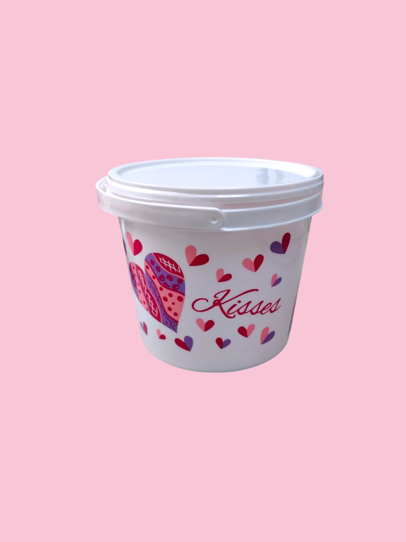 Valentine's Day- Candy Bucket